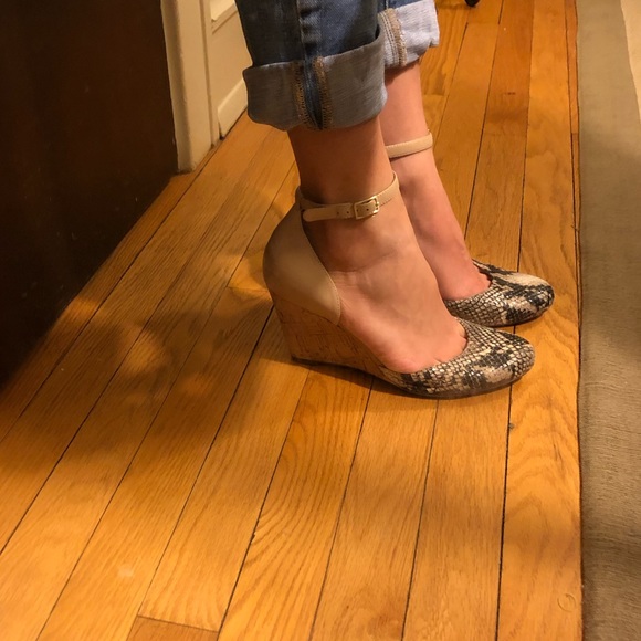clarks snakeskin wedges